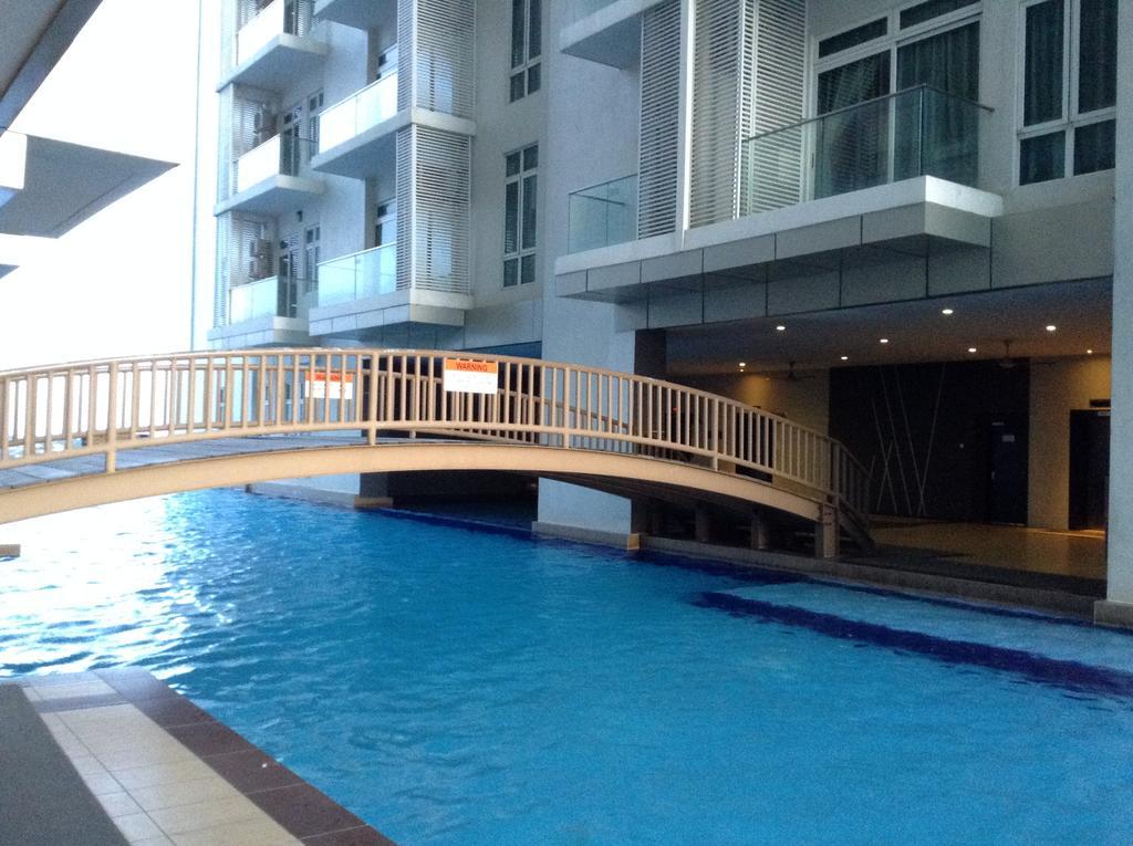 Homestay Johor Bahru Exteriör bild