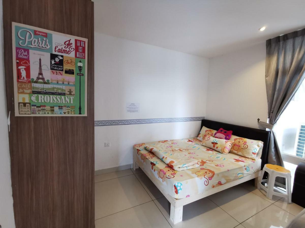 Homestay Johor Bahru Exteriör bild